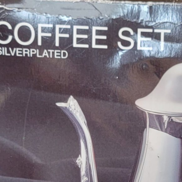 Vintage William Rogers Silver Plated Coffee Teapot Set - Picture 2 of 6